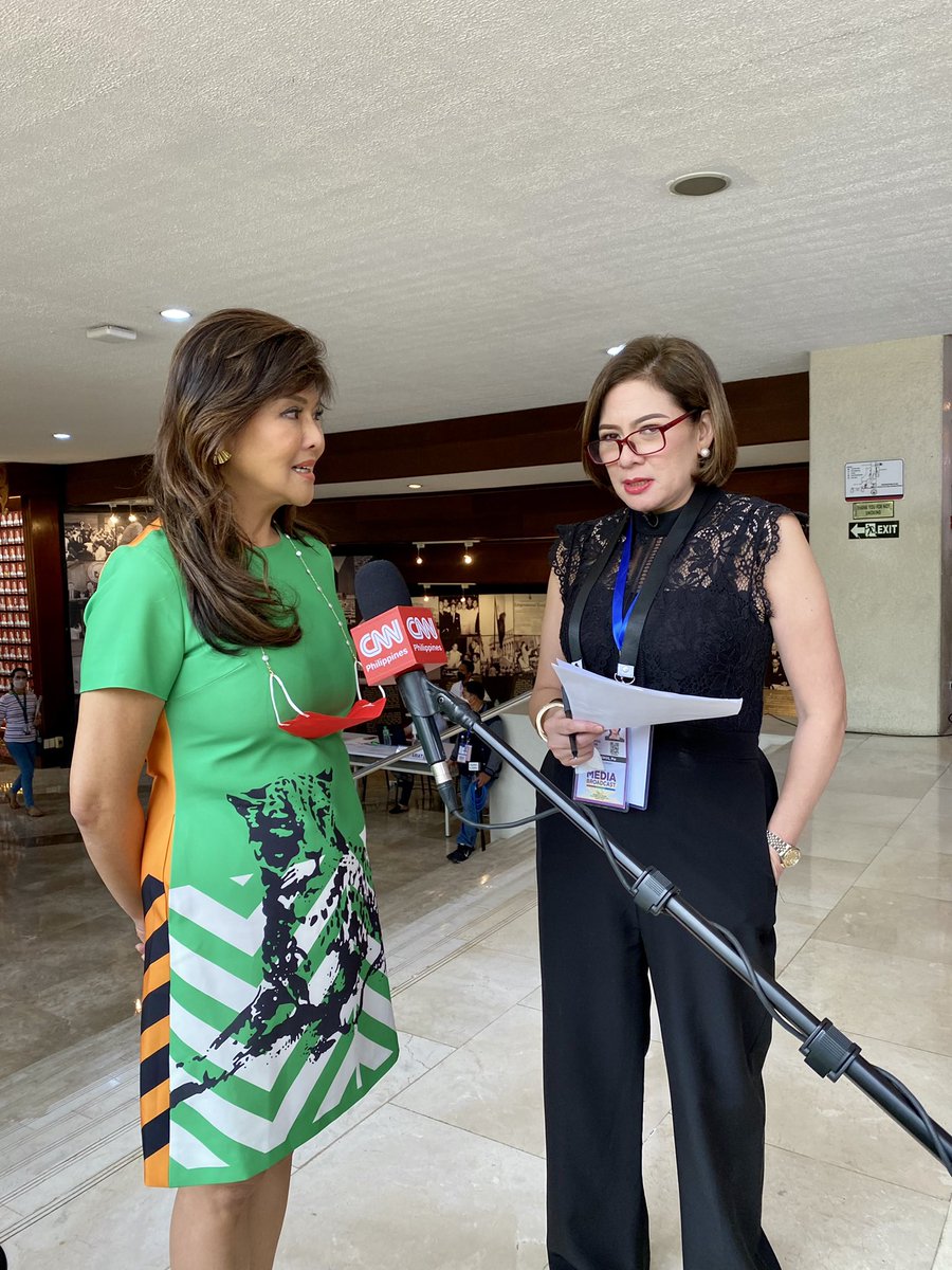 chesbuencamino's tweet photo. Imee Marcos: Are they going to call him Bongbong? It doesn't sound very presidential.
@piahontiveros: Ferdinand Marcos Jr. ba dapat?
Imee: Oo nga eh ang haba naman. We all know him as Bonget from the beginning.

Ms. P shares that 'Bonget' is BBM's nickname in the family. https://t.co/zCT1IgcOxG