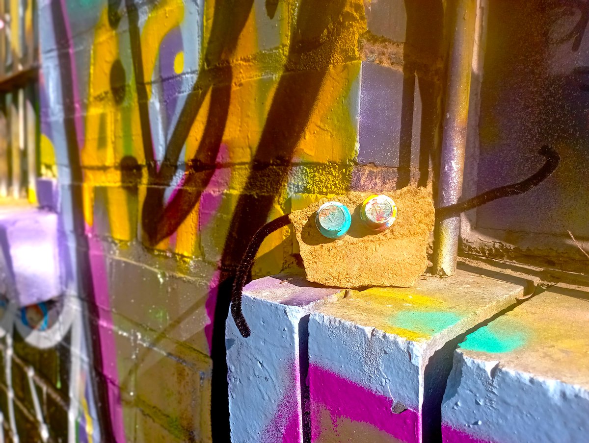 sprayheads tweet picture