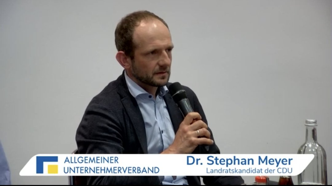 Stephan Meyer tweet media