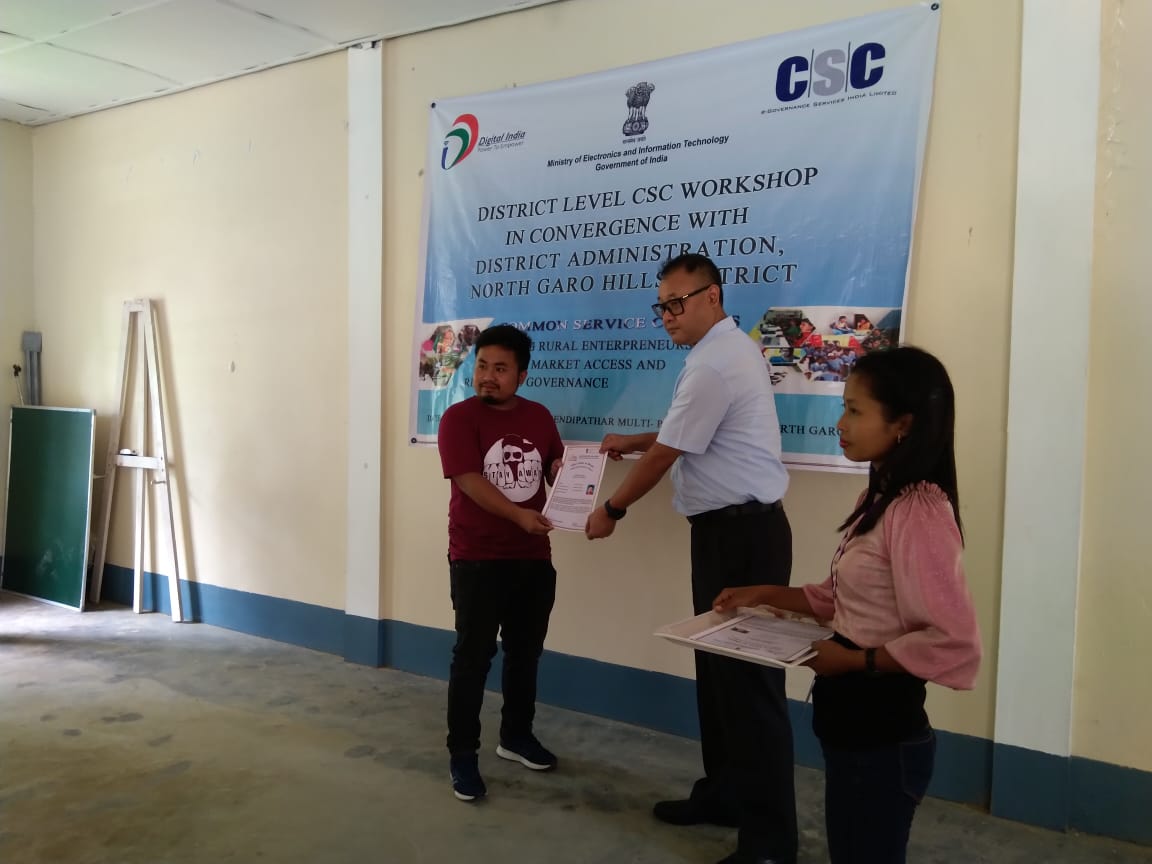CSCMeghalaya's tweet photo. District Level CSC VLE Workshop in convergence with District Administration conducted at Mendipathar Multi-purpose Society Hall in the presence of Shri R P Marak, IAS Deputy Commissioner, North Garo Hills District &amp; other line department officials.

@CSCegov_ @dintya15 @bkhongjoh https://t.co/LN6lnFrQh2