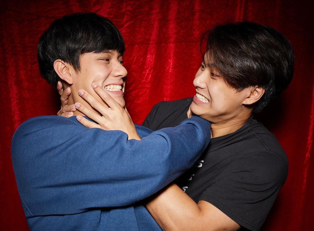 kirdpans's tweet photo. missing these dorks a little bit too much<\3 https://t.co/hRbIvFfLCF