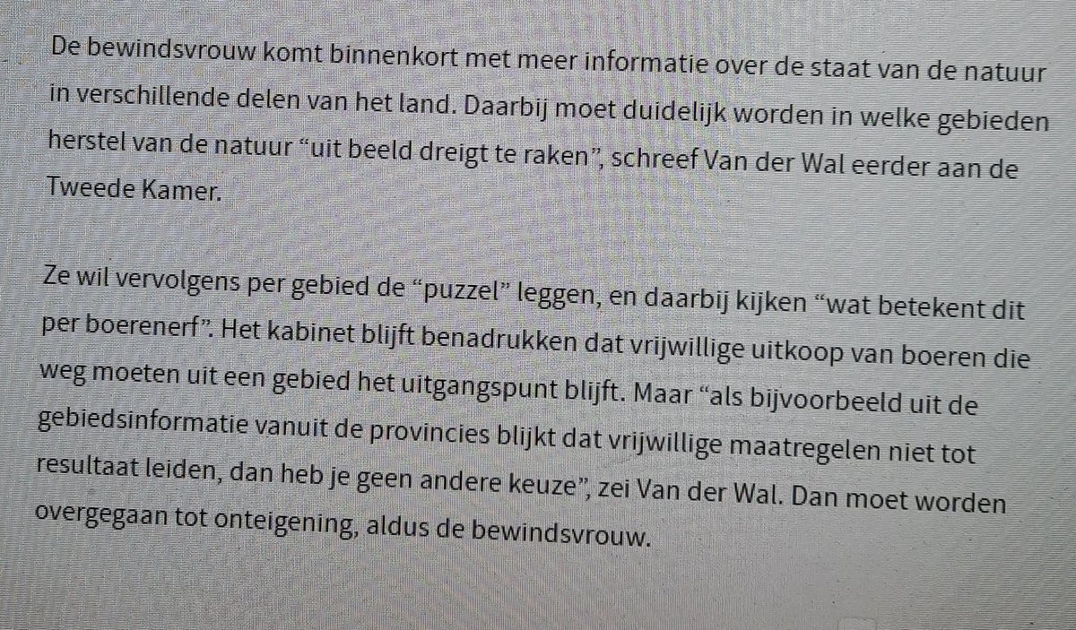 HenryFox69's tweet photo. Slechte natuur, uitkoop en onteigening. Daar praat ze over, perspectief en voedselzekerheid lijken uit beeld. 10 juni zou wel eens een inktzwarte dag voor veel boerengezinnen kunnen worden. Zeer verontrustend!! #stikstof #gezinsbedrijven https://t.co/11T8OONpJj