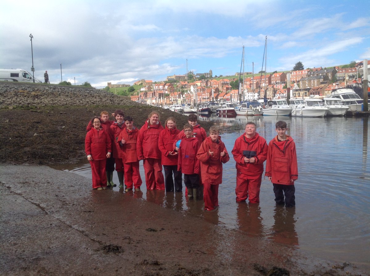 HTForestSchool's tweet photo. 9SH had an absolutely amazing day canoeing yesterday. We canoed into Whitby Harbour and it was incredible! Last night, we went to the tuck shop, played in the games room and watched a film. It was an excellent day 😄
#whitbyharbour
#conoeing https://t.co/U3Nl5swD0f
