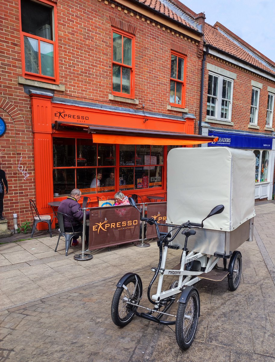 Great to be working with <a href="/ExpressoNorwich/">Expresso Cafe & Catering</a> on local deliveries for events! Despite traffic and road closures we ensure the delicious food arrives on time #zeroemissions #liveablecities