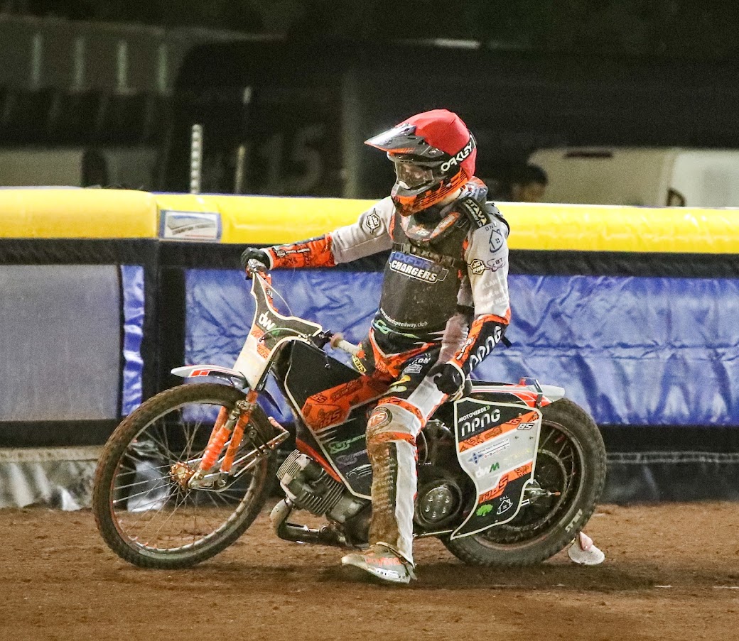 JORDAN ON TOUR 🇵🇱

Our #OxfordChargers ⚡️ skipper <a href="/Jenkins_Racing/">Jordan Jenkins Racing</a> 🇬🇧 has been busy on the continent representing Czestochowa in the U24 Ekstraliga. 

1⃣,1⃣,1⃣* = 3⃣+1⃣ 

A solid effort away to Stal Gorzow yesterday. Keep pushing Jordan 🙌

#OxfordSpeedway 💪