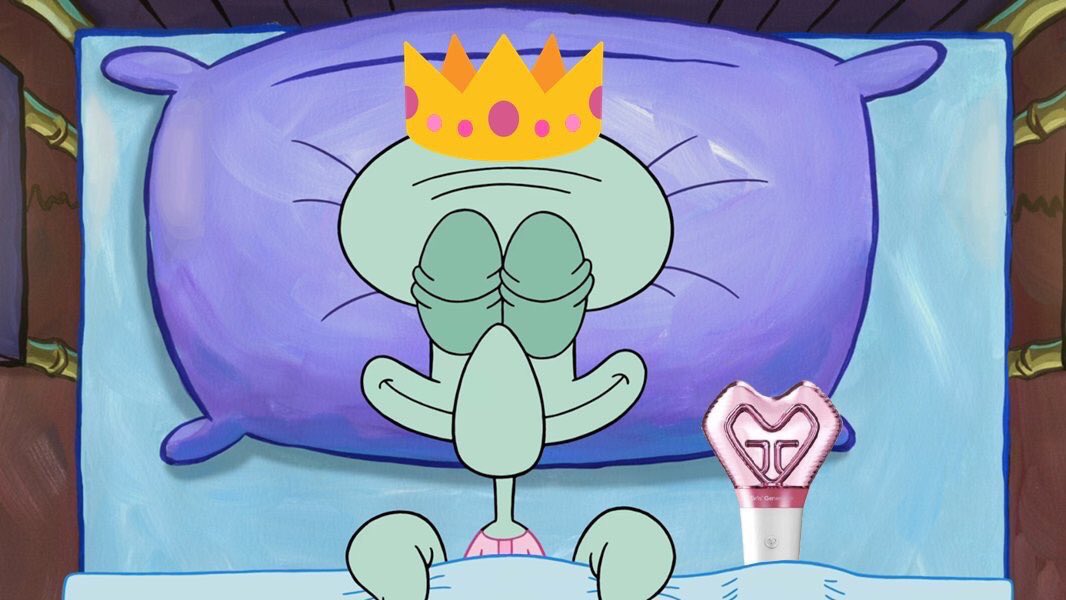 peekajooh's tweet photo. how i sleep knowing girls’ generation is coming back in august https://t.co/DmgeweeiCN