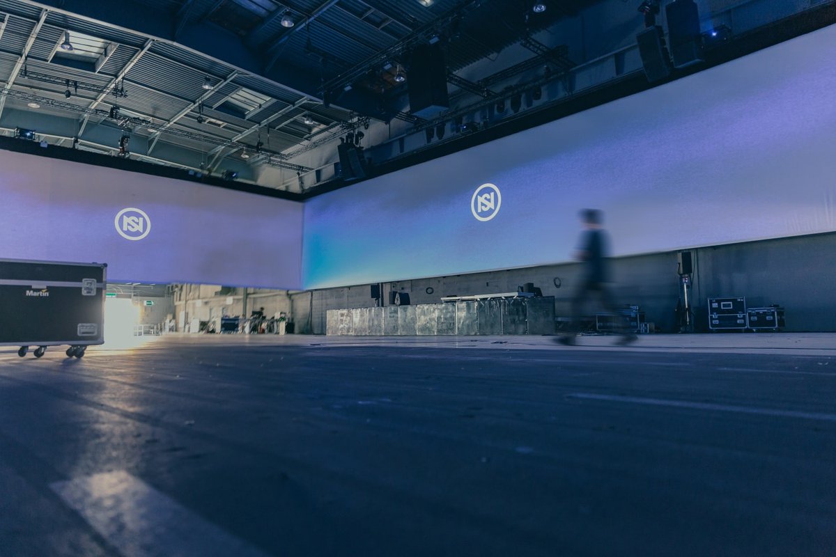 Le Sucre (@lesucrelyon) on Twitter photo Aujourd'hui s'ouvre <a href="/Nuits_sonores/">Nuits sonores</a> dont Le Sucre accueille une scène du programme de nuit 🌚🌛
Il reste encore quelques places pour le Day d'aujourd'hui (dès 17h) & celui de vendredi, ainsi que pour A night with... DJ Harvey jeudi. Ne traînez plus ! 🏃♀️💨
📸 Juliette Valero Aujourd'hui s'ouvre <a href="/Nuits_sonores/">Nuits sonores</a> dont Le Sucre accueille une scène du programme de nuit 🌚🌛
Il reste encore quelques places pour le Day d'aujourd'hui (dès 17h) & celui de vendredi, ainsi que pour A night with... DJ Harvey jeudi. Ne traînez plus ! 🏃♀️💨
📸 Juliette Valero