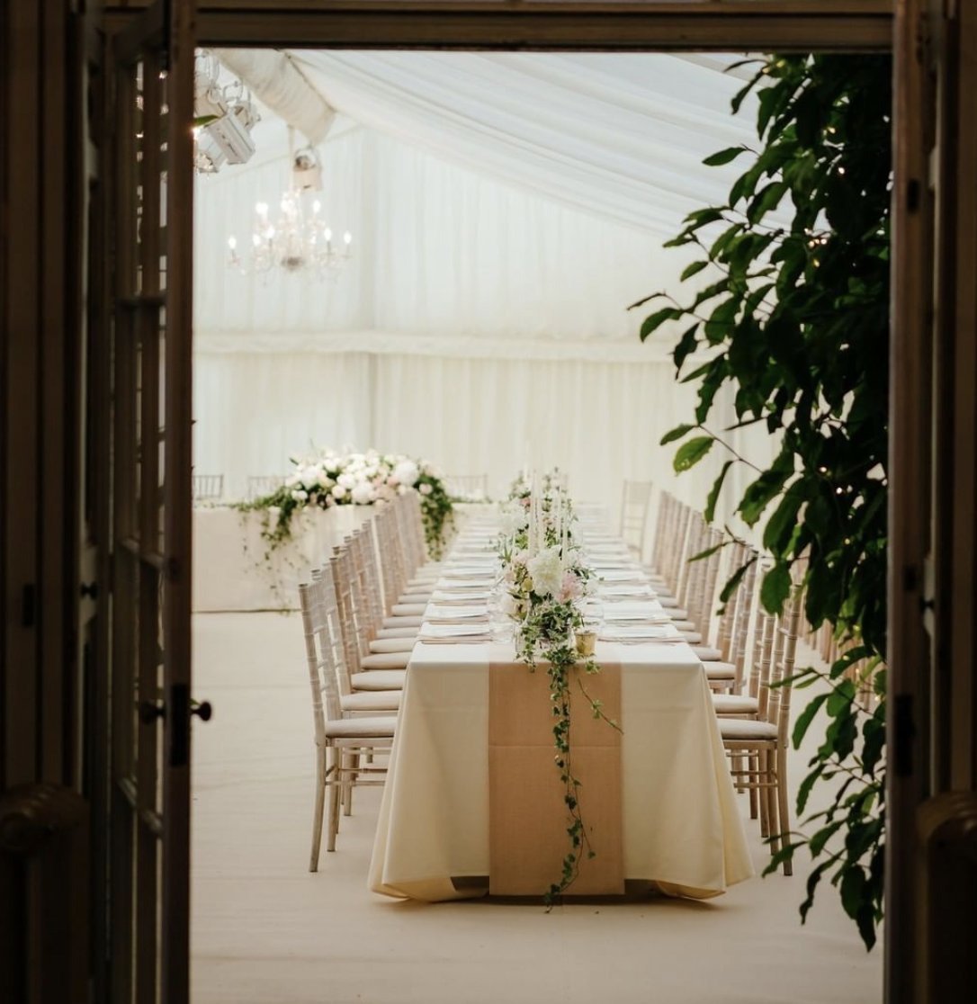 All set and ready to go 💐🍴
.
📷 by Angela Ward Brown
.