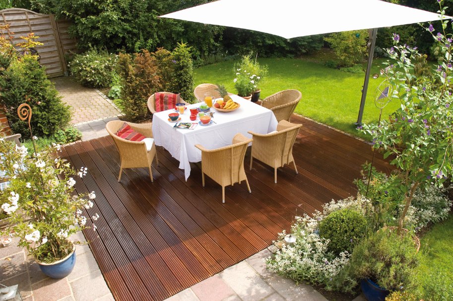 WithamGroup's tweet image. We are delighted to now be stocking Osmo Decking Oil – which provides a natural &amp;amp; protective finish for all hardwood &amp;amp; softwood decking. It contains UV filters &amp;amp; is breathable, so does not crack, peel or flake. 

See more at:
withamgroup.co.uk/osmo-decking-o…

#deckingoil #deckingproject