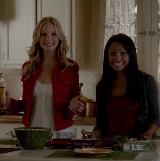 stemiwithmel's tweet photo. fuck klaroline!! give me baroline endgame!!! https://t.co/YCLH0iu7aj