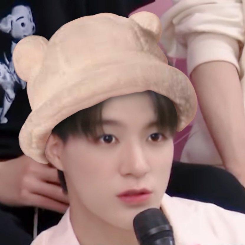 แม่ยังจะเลี้ยงน่อไหวมั้ยจ๊ะ น่อก้ออยากรุ้แบบนั้น ₍ᐢ･⚇･ᐢ₎