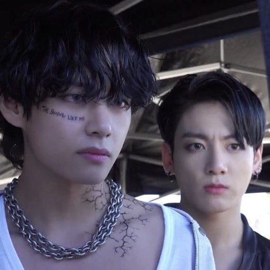 jeonjli's tweet photo. — покажи мне, кто тебя обидел, малыш? https://t.co/JT0UoLJISZ