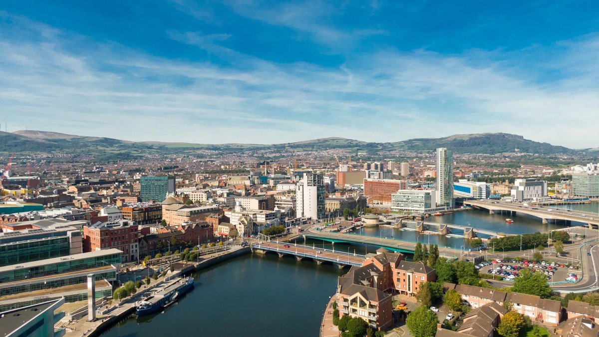 jamesedgar___'s tweet photo. Belfast Running Appreciation Thread.
Belfast is incredibly under rated and under used for its running infrastructure and those that do use it, donβt appreciate it. Very few places in the world have the diversity of surfaces entirely connected along a traffic free route. https://t.co/EMxlPic80A