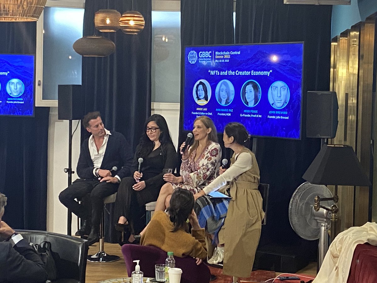 GBBC_io's tweet photo. We tend to overestimate technology in the short run and underestimate technology in the long run. And that’s where we’re at with the #NFT space. 🎨

-@heidi_pease, @poa_studios 

#BlockchainCentral

Register &amp; join us now⬇️
https://t.co/V0gUyrZH4B https://t.co/qPlb0nCVkO