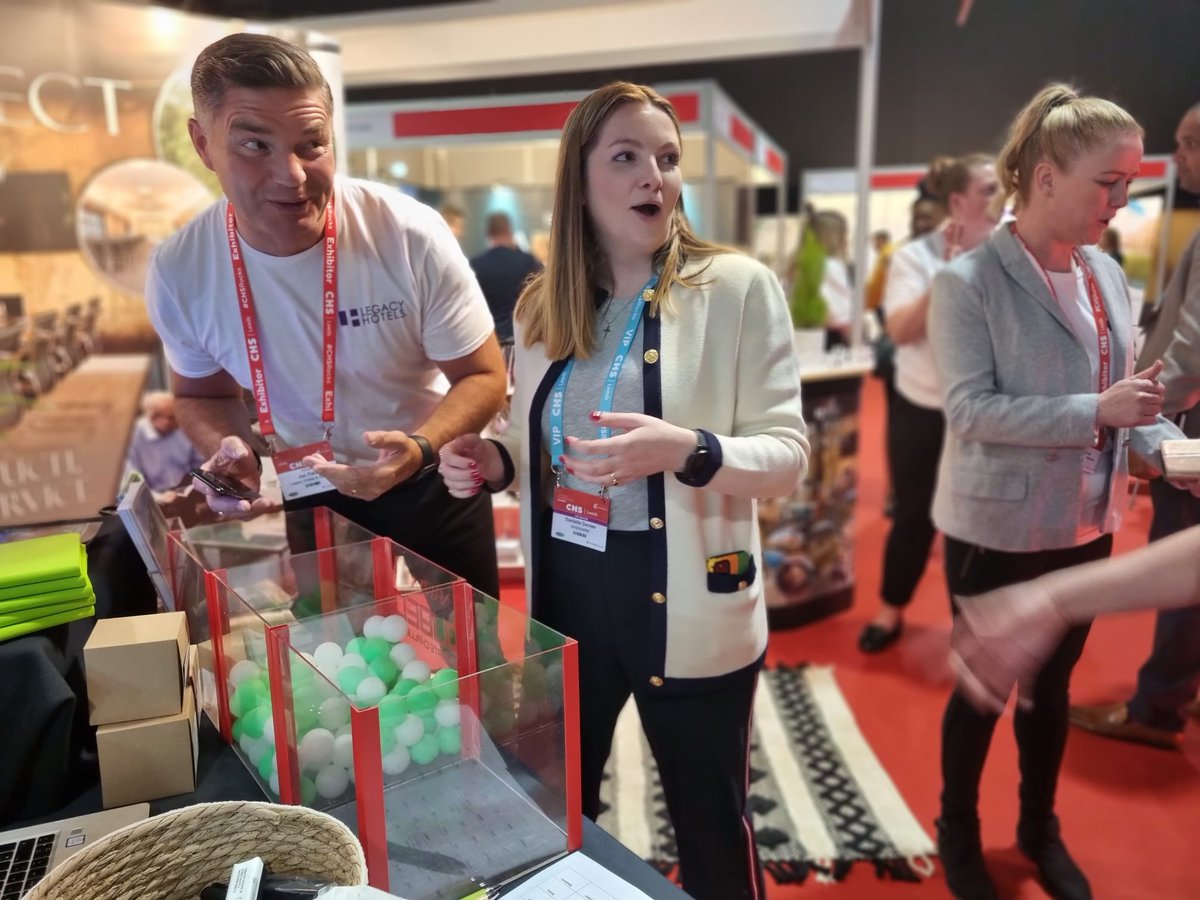 SimplyBetterUK's tweet photo. The team are at @CHS_Group show @RoyalArmouries meeting new #venues & suppliers & discussing all things #eventwellbeing! The standout session for us was hearing Alasdair Moore of @StressMattersHQ speak on #inclusivity #unconsciousbias & how to support our colleagues & attendees https://t.co/7GOjfWx2y1