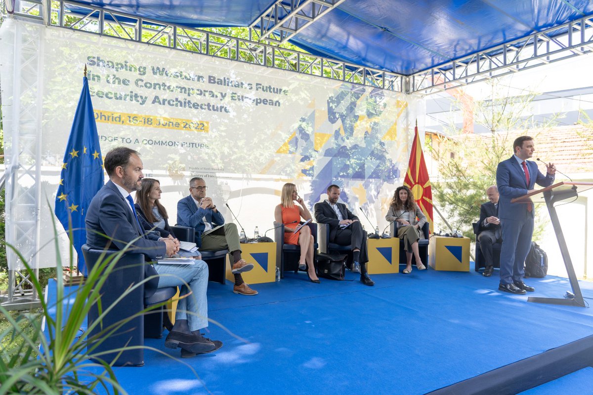 Bujar Osmani tweet media