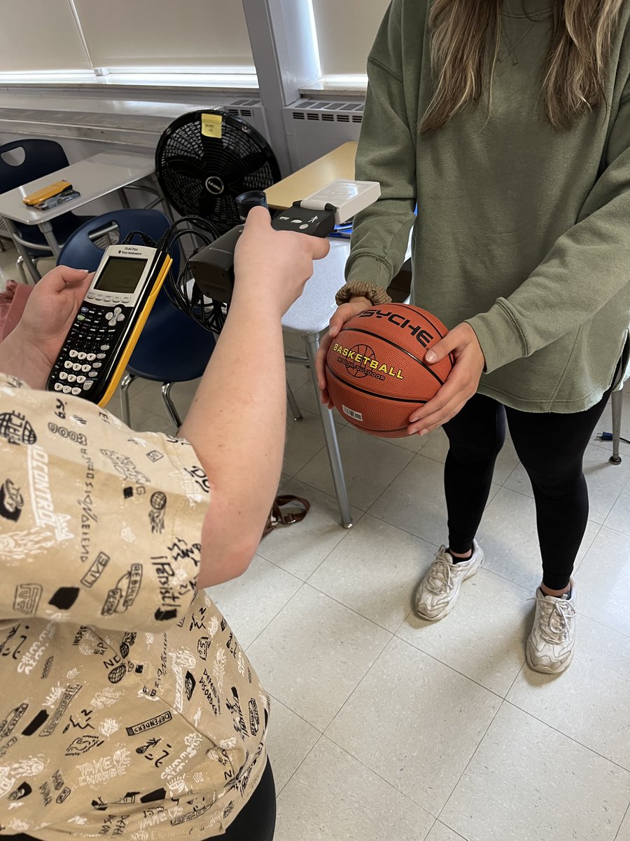 FasdFoundation's tweet photo. Mrs. Pfaff's classes at FHS using the items purchased with her Classroom Grant - Distance and Time with CBR Motion Sensors.  #fasdfoundation 
@FreeportAreaSD @FreeportAreaHS https://t.co/TwYdo8Mv02