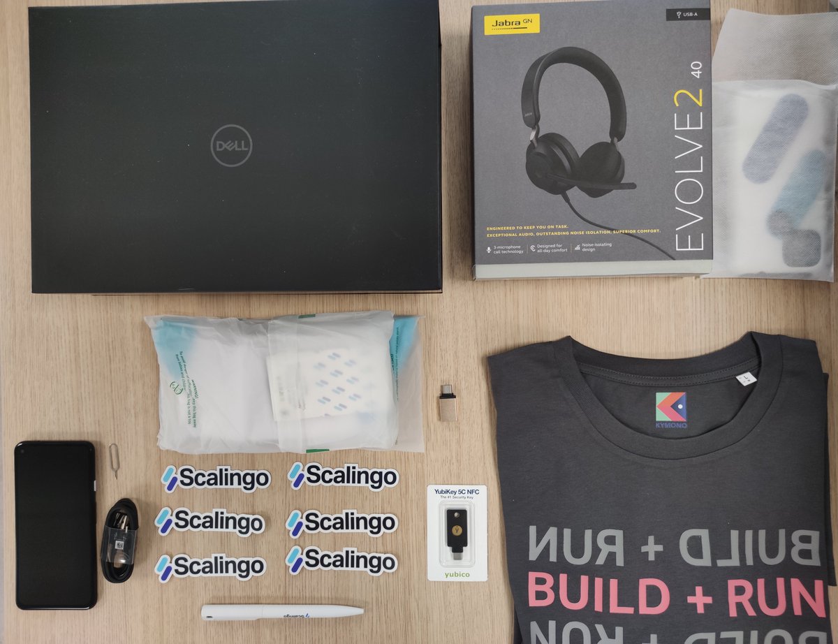 ScalingoHQ's tweet photo. ⚡️ 2,3, wait no... 4!
🙌 We have 4 new @ScalingoHQ colleagues.

🚀 Welcome to the team Anouchka, Sébastien, Louisa and Thomas! https://t.co/BywmlIsdO5