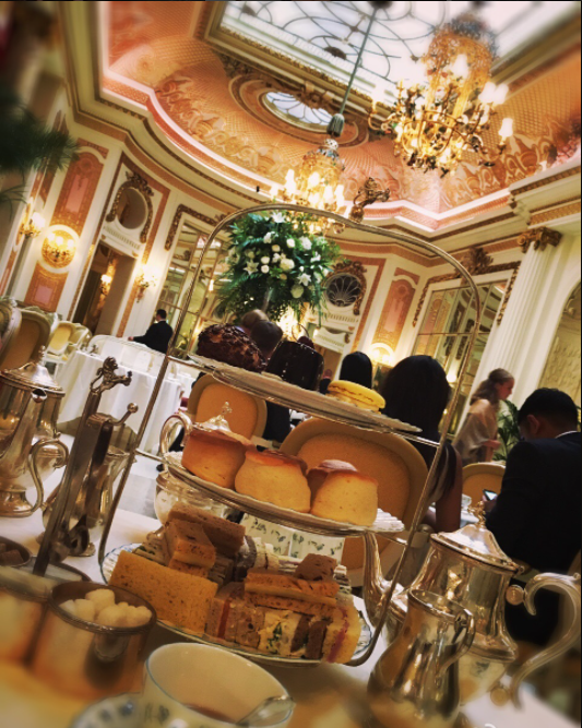 hbl2002's tweet photo. English Afternoon Tea, a relaxing time in the afternoon. https://t.co/GlRUNAnstc