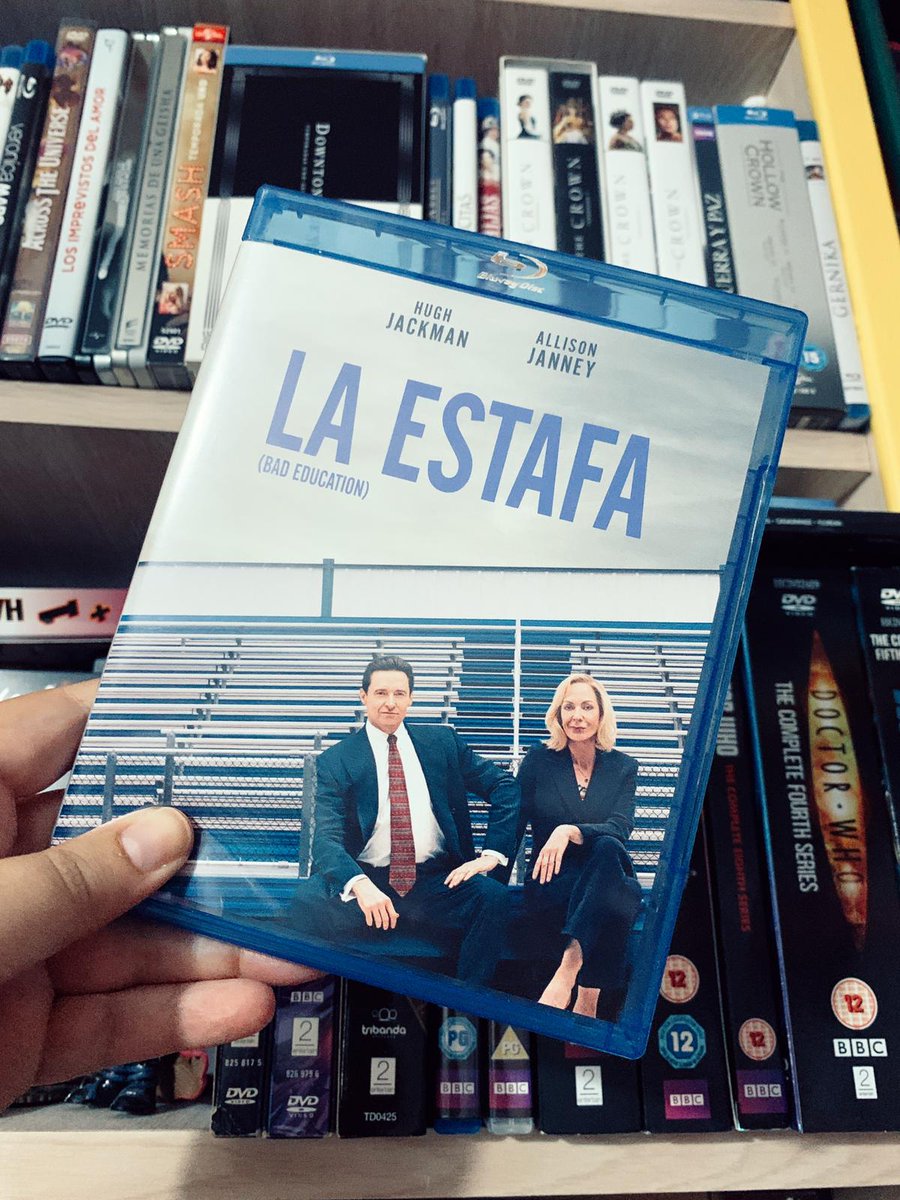 De la mano de @ArviLicensing nos llega en formato físico La estafa (Bad Education), en la que unos enormes #HughJackman y #AllisonJanney nos muestran la corrupción en el ámbito escolar. ¿L habéis visto ya?