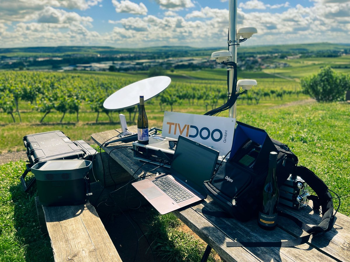 Wenn Ausfallsicherheit das A und O ist, kommt unser Maximum Independent Mobile Connectivity Package gerade richtig, auch an Feiertagen. Unser Support hält am Freitag die Stellung. #peplink #dejero #ecoflowdelta #weinguthonrath #annetteclosheim #mobileconnectivity #mobileoffice