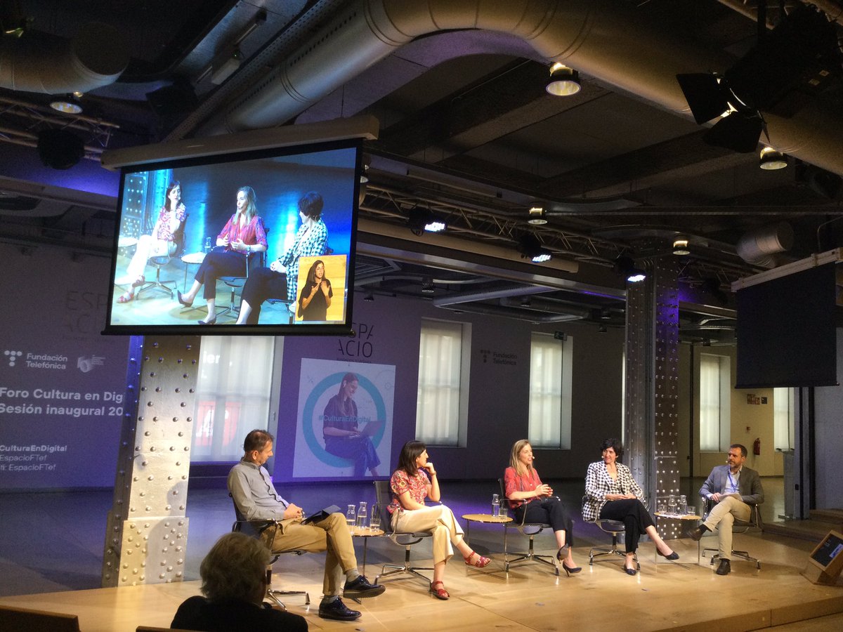 frombubbledb's tweet photo. Inauguración ayer del ll Foro #CulturaEnDigital: ‘Innovación digital para nuevas audiencias’ en @EspacioFTef Atractiva mesa redonda y brillante conferencia de Estrella de Diego
Hoy mesa redonda ‘Educación artística en un mundo digital’ y ‘Nuevos modos de exhibir’ https://t.co/wpMma7pLho