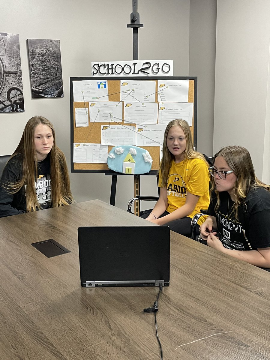 emilynbristow's tweet photo. They have been working hard all semester and finally the day is here! NTC Shark Tank 2022! #SharkTank #STEMeducation @nashtechcouncil @DiChiaraBen @PeabodySTEM https://t.co/APeSN3Jr9H