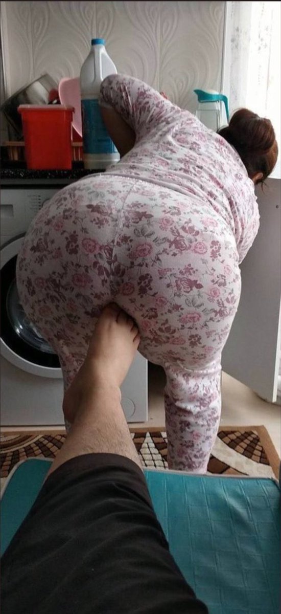 baytmota's tweet photo. تشبه مين من طياز حريمكم؟
#سكس
#دياثة
#ديوت_بدوي 
#ديوث
#متحرر https://t.co/StsBlx9JAM