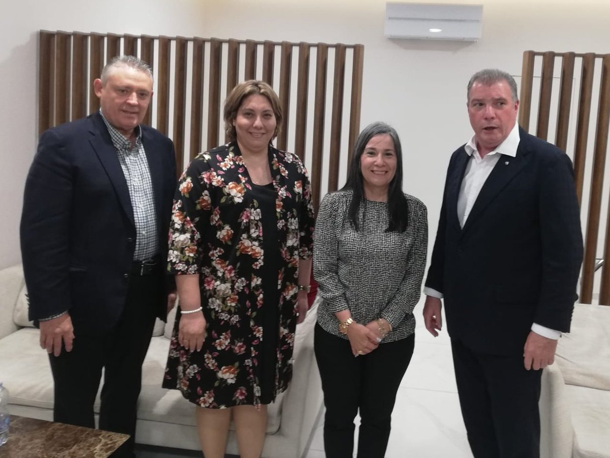 MirtaGranda's tweet photo. Ho ricevuto @JuannCarlosGG, Ministro di @MinturCuba, arrivato in #Italia🇮🇹 per tenere incontri con importanti tour operator, imprenditori, stampa specializzata e altri attori che lavorano con la nostra destinazione.

👉 https://t.co/6daTyn1GpP... https://t.co/THrUTlWr0T