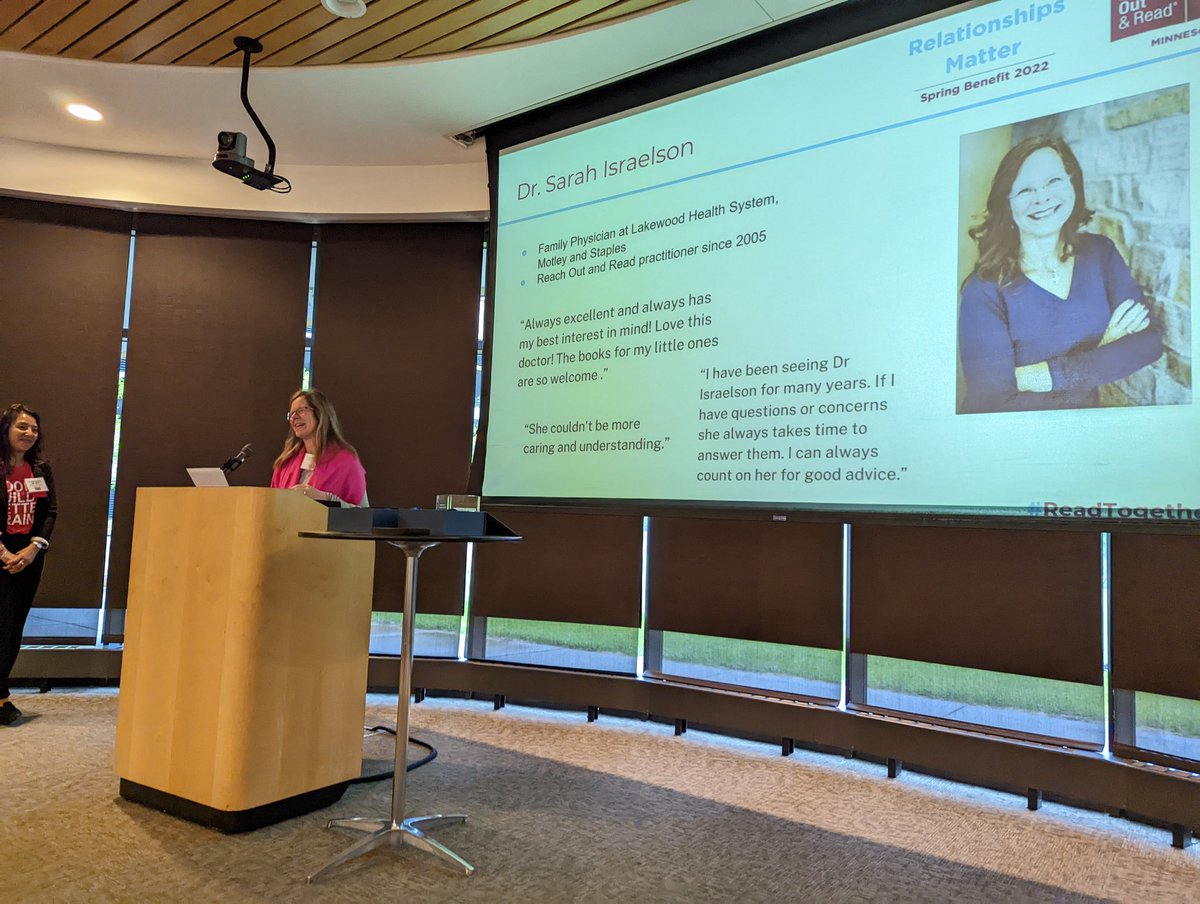ReachOutRead_MN's tweet photo. Dr. Sarah Israelson, our Gilchrist Medical Award Winner, talks about the great joy of reading a child their first ever book. Congrats Dr. Izzy! #readtogethermn https://t.co/vs1hOWsXu2