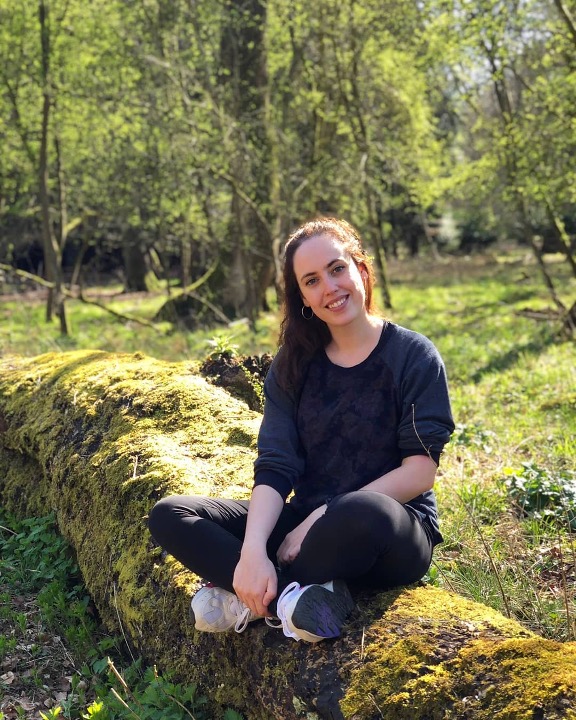 #MeetCCRB @CarmenMorenoGon is a joint PhD student between the @KarenJLiu and @theSeriousLab. She is interested in building novel 3D human models to understand early #neuralcrest #development. Outside the lab, she enjoys hiking, delicious street food and having drinks at the pub!