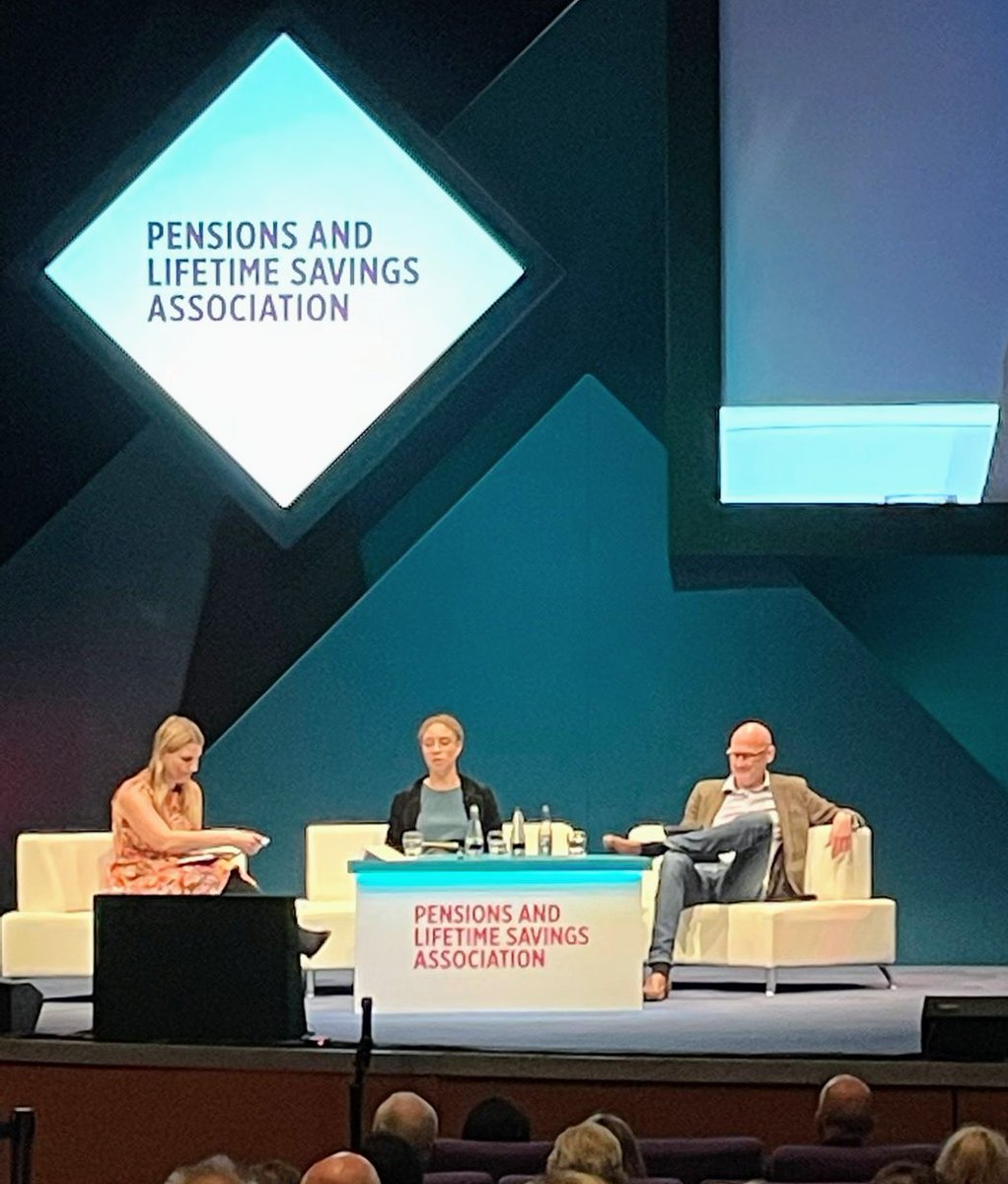 PensionsUK_'s tweet image. "AE has been a huge success in addressing participation crisis, and schemes have understandably focused on accumulation," said @darren_philp earlier. "But as average pots sizes grow, it will be imperative for schemes to focus on decumulation." #PLSAinvest22 #pensionstogether