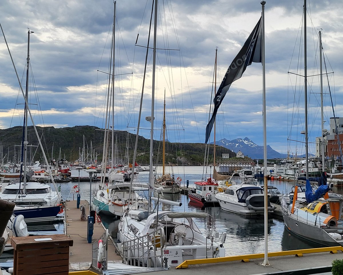 Bodø on Euroopan kulttuuripääkaupunki 2024. Visit Bodø esitteli matkailun kehitystä tässä merellisessä ja kauniissa vuorien kehystämässä kaupungissa. bodo2024.no/en/why/
<a href="/Oulu2026offici/">Oulu2026 Official</a> <a href="/bodo2024/">Bodø 2024</a> <a href="/oulunkaupunki/">Oulun kaupunki, Oulu</a> <a href="/VisitOuluFI/">Visit Oulu</a>