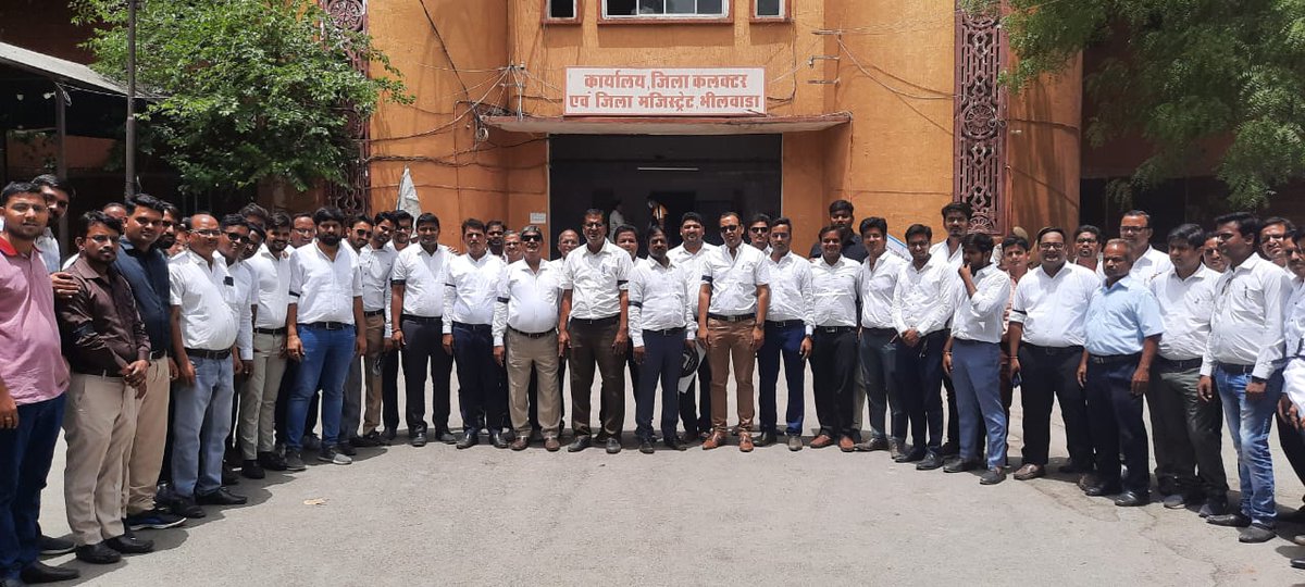 RATANSINGHTANW2's tweet image. #pendown bhilwara chartered accountant association and tax bar association, for #JusticeForCA
Representation given to department, 
#CAUnity