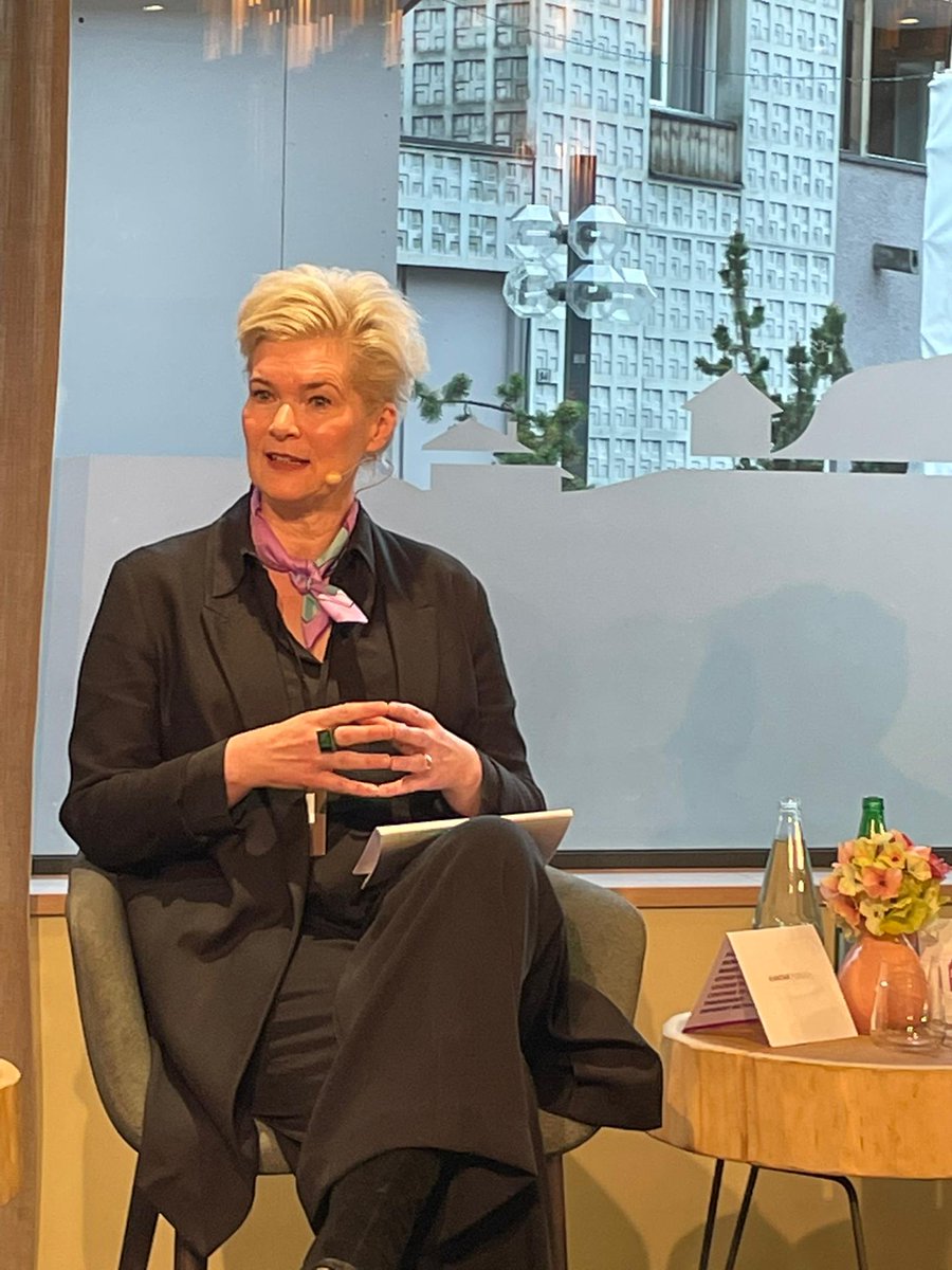 Verian (@veriangroup) on Twitter photo Kantar Public's CEO Dr. <a href="/Michel1eH/">Dr Michelle Harrison</a> presented key findings from the 2021/22 Reykjavik Index report at Davos. The Index measures how women and men are viewed in terms of their suitability for #leadership across the G7, G20, Poland, Iceland, and Spain. Kantar Public's CEO Dr. <a href="/Michel1eH/">Dr Michelle Harrison</a> presented key findings from the 2021/22 Reykjavik Index report at Davos. The Index measures how women and men are viewed in terms of their suitability for #leadership across the G7, G20, Poland, Iceland, and Spain.