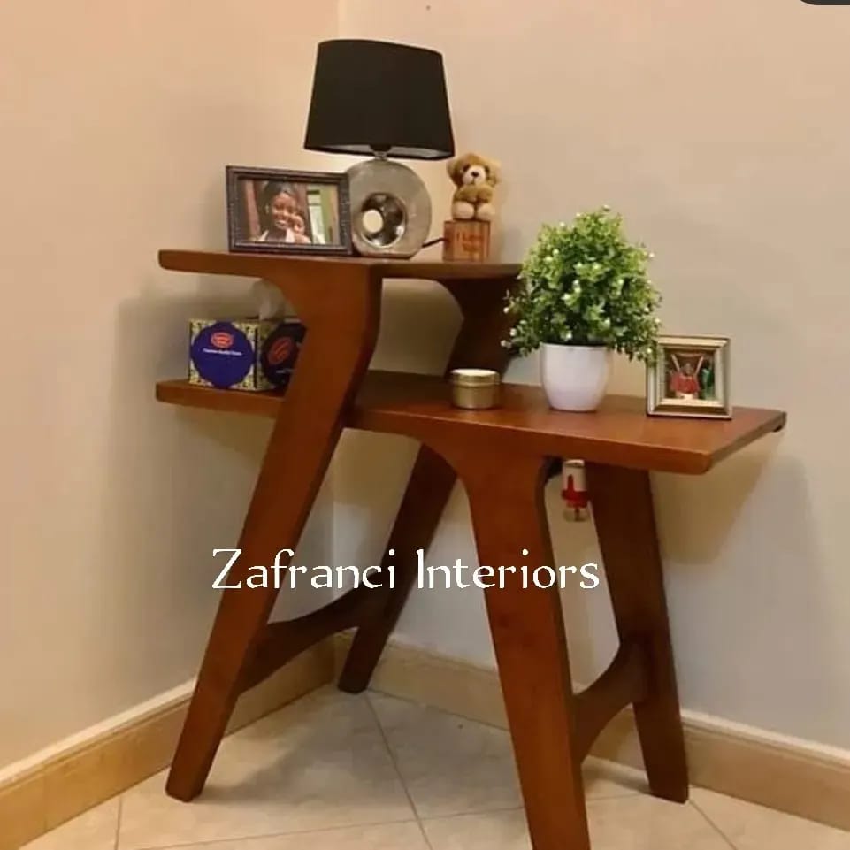 Zafranci1's tweet photo. A beautiful table to put your beautiful memories , Zafranci interiors  can customize your products call on 0704364997 or 0779291674 or visit our site at Kitintale Church Rd
#mahoganytables
#furnituredesigns 
#wooddesign 
 #ZafranciInteriors https://t.co/mEekbt0aIJ