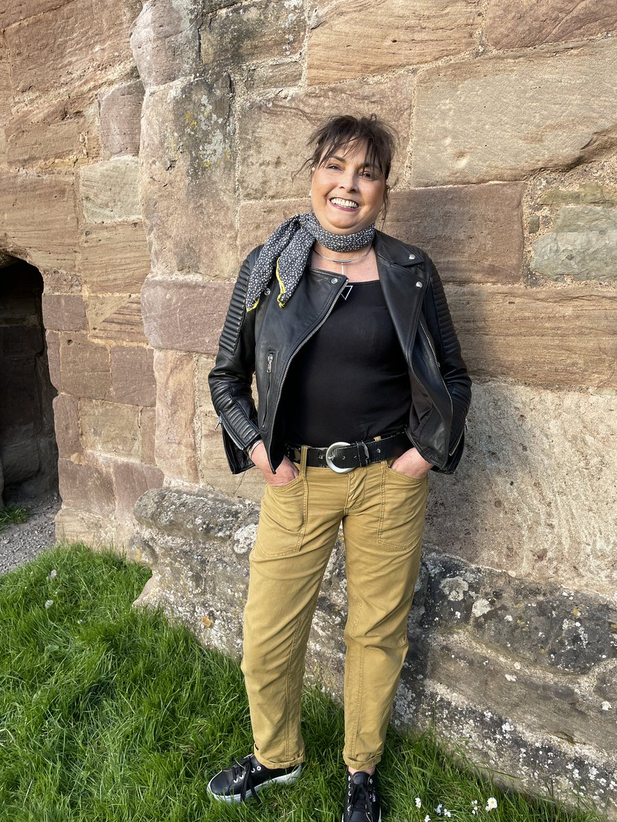 EclecticaLudlow's tweet image. Whilst Jode’s is gadding about on her hols, this beautiful human is helping hold down the fort.
.
Debby is a super stylist &amp;amp; can help you whip your wardrobe into shape, so do stop by &amp;amp; say hello to her. 
.
#stylist #practicalstyle #eclecticaofludlow