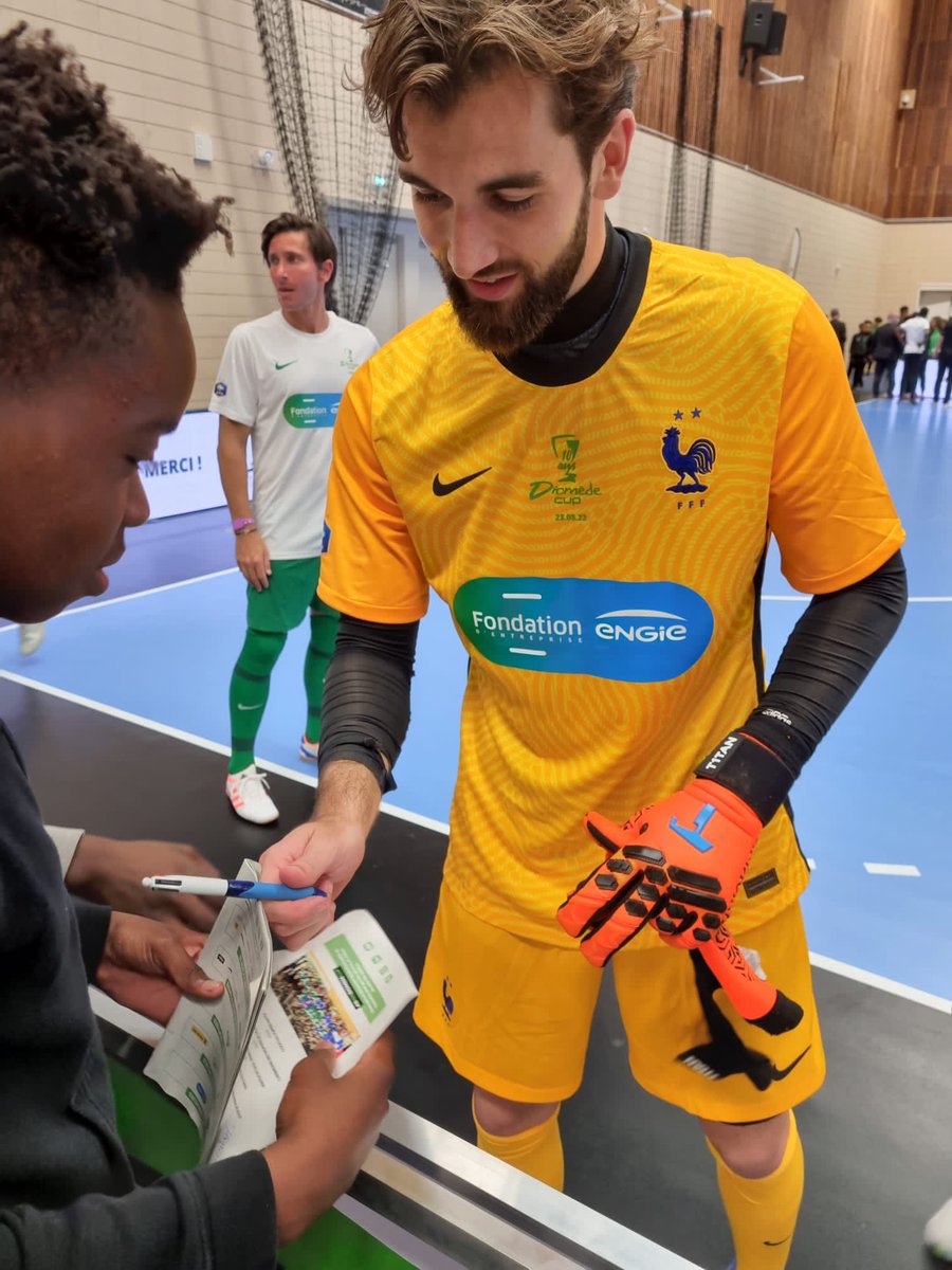 Alexandre Marfaing tweet media