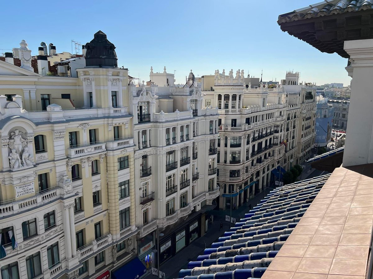 RhiStokesAssoc's tweet photo. #OTexpert @rhiannonSCM has been all over the country (&amp; Europe) carrying out expert assessments for our clients. 

Our #ExpertTeam are available to travel to clients in order to help with essential reports. 

I think Rhi was quite happy to travel to #Madrid for an assessment ☀️ https://t.co/4Vm62XDXdz