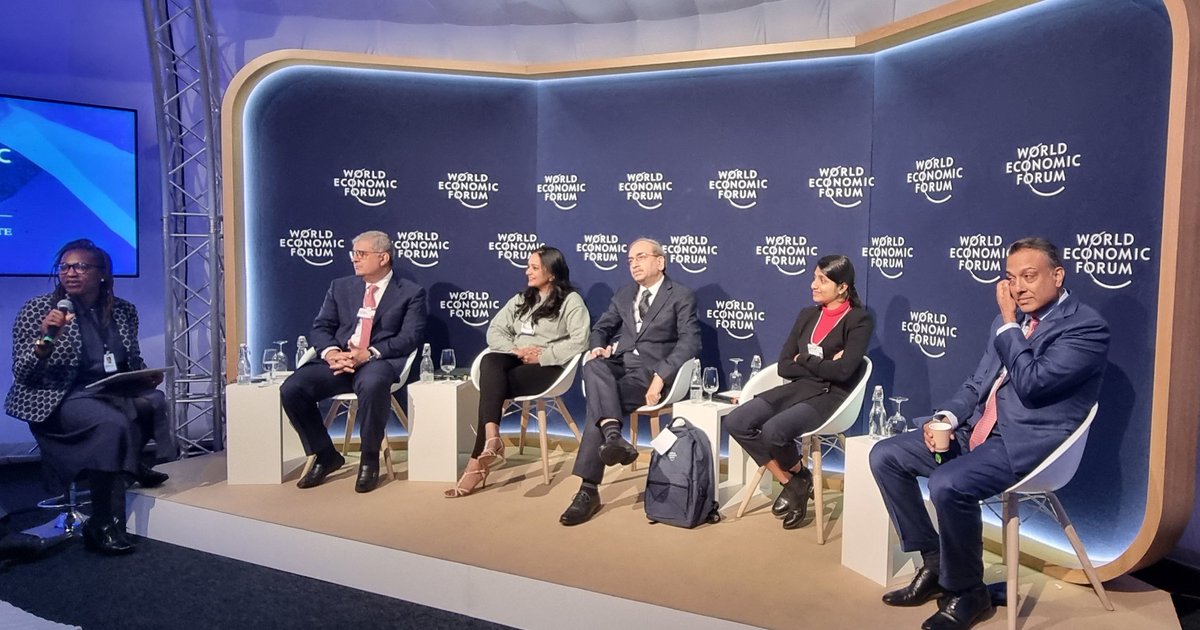 SaraPantuliano's tweet photo. 3 key takeaways from brillant @ODI_Global session ar #WEF22 this am. 1) The focus on #energysecurity may overshadow #India’s #greenenergy transition in the short term, but by forcing us to turn to #renewables this could actually accelerate the #transition in medium to long term. https://t.co/oc9SX7nrLT