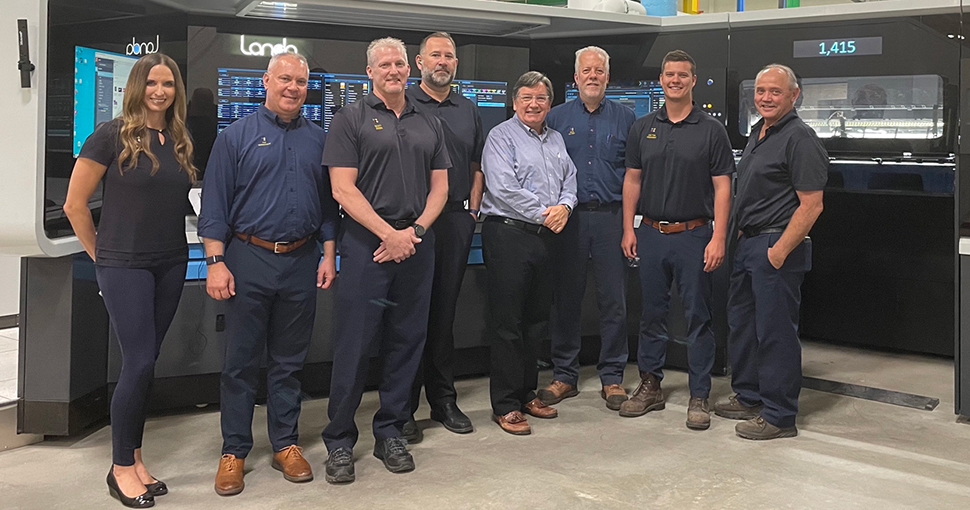 LFRnews's tweet photo. Landa S10P Nanographic press advances Quads print solutions 
Read full story at https://t.co/B29C3niJce

.@landanano @QuadGraphics 

#Landanano #QuadGraphics #PrinterInstall #PrintIndustry https://t.co/DQmcjStC8x