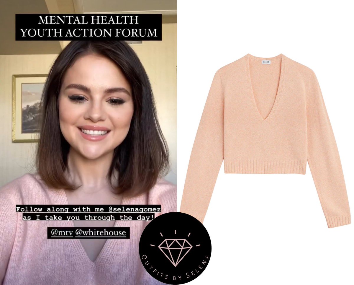 outfitsbyselena's tweet photo. May 18, 2022 - .@SelenaGomez via @rarebeauty’s Instagram Stories
#SelenaGomez wearing a #Leset Zoe Crop V Neck Pullover ($245).✨🔥✨ https://t.co/xnSvAmXnn1