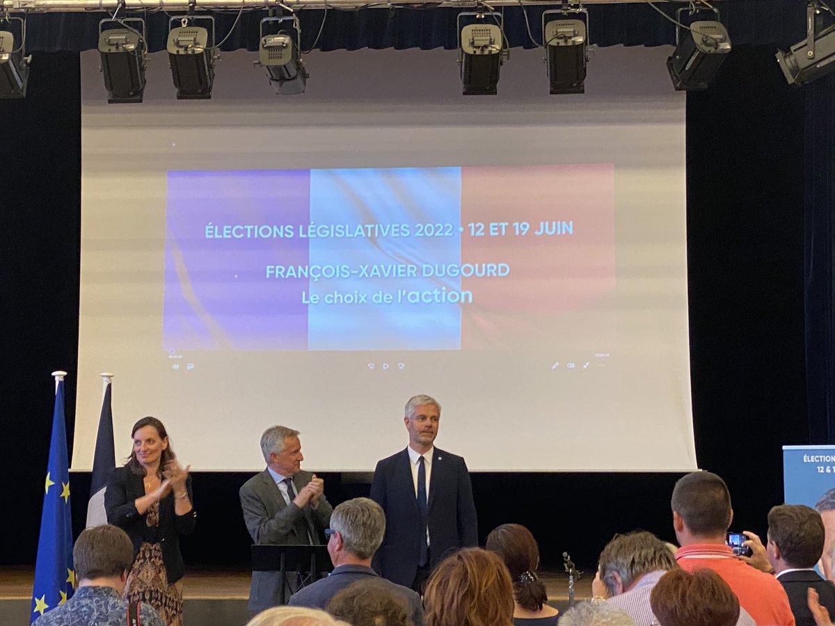 VincentVllt's tweet photo. « Il n'y a qu'un seul bulletin face à Macron et les extrêmes c'est celui des républicains » @laurentwauquiez @FedeLR21 @lesRepublicains https://t.co/gmJM6Z3RHu
