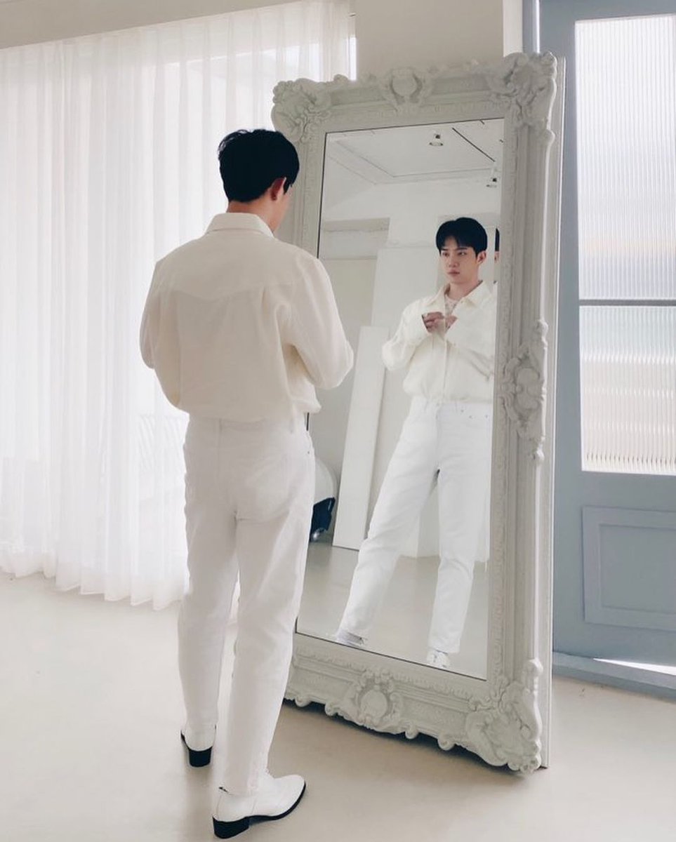 TheRoseBrasil's tweet photo. [🌹] 25.05.22 | The Rose, DOJOON | 🌹

- Atualização do instagram @/stylist.rb com DOJOON

"Artista: Park Dojoon (The Rose)
Again My Life OST - Burn"

#TheRose #더로즈 #Dojoon 
@parclassic @TheRose_0803 https://t.co/CkKNvJ3lIl