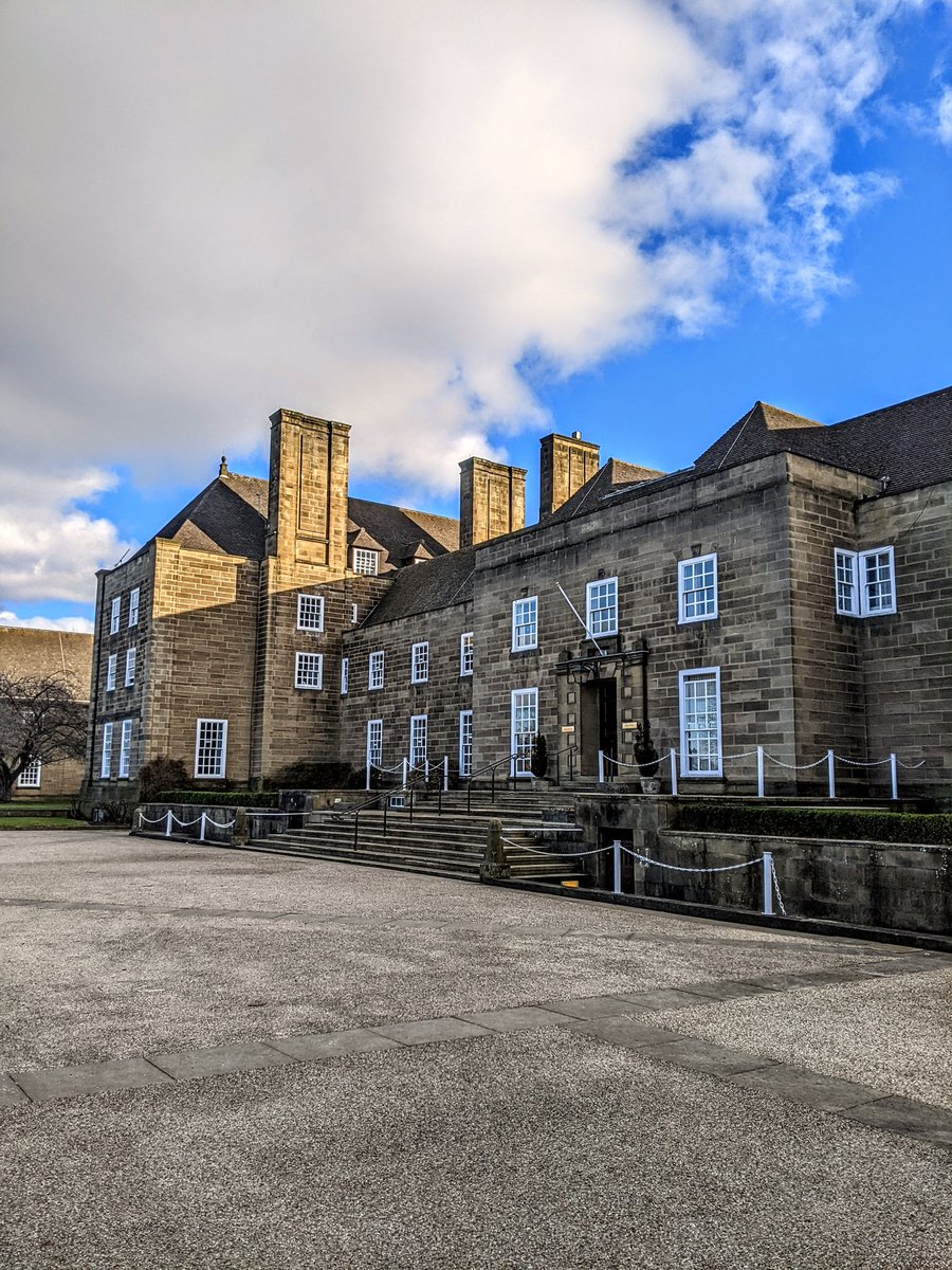 Yesterday, we welcomed students, staff, alumni and friends to celebrate the 70th anniversary of the Fergusson building. Queen Elizabeth II laid down the foundation stone for the construction of St Mary's College's new and current home in 1947: britishpathe.com/video/princess…