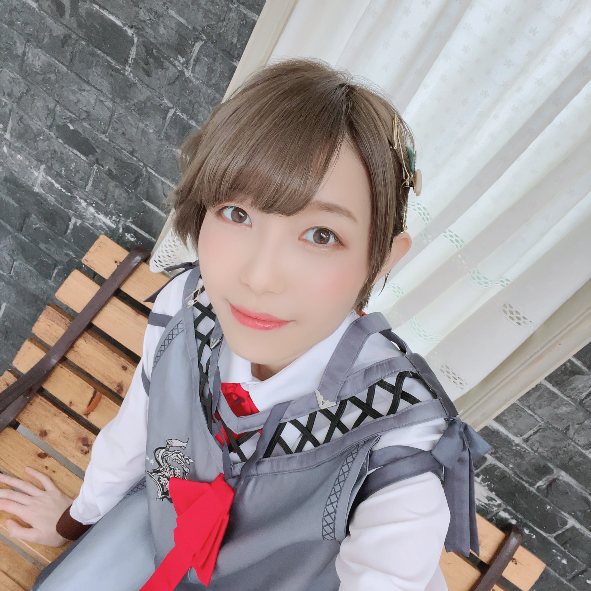 松井 恵理子 7月からのアニメと引き続きリニューアルしたアプリもよろしくお願いします 久々に制服も着られました まだお知らせたっぷりのyoutubeを観てない方は是非みてね T Co N74ercvwca アルスノ すんすん T Co Ghknjhahlk