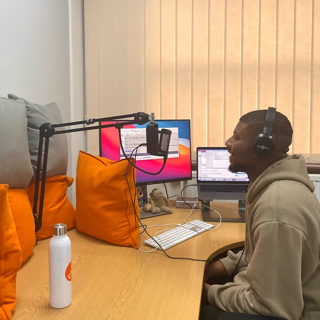 pxpxltd's tweet photo. Who says you're too old to build pillow forts? Here's James our marketing apprentice making good use of the soft furnishing while recording some new Pixel Pixel Quick Tip videos.
#webagency #pxpx #creativeagency #team https://t.co/unEyL44udR