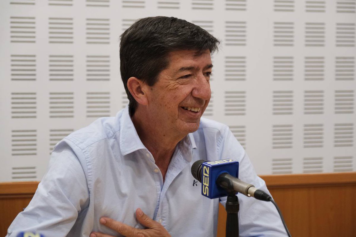 1 de cada 3 nuevos empleos en España se crean aquí, en #Andalucía

Hemos bajado del 20% del paro por primera vez en catorce años.

Los andaluces deben saber que <a href="/Cs_Andalucia/">Ciudadanos Andalucía</a> ha liderado estas políticas al frente de importantes áreas como Empleo o Economía en el Gobierno andaluz