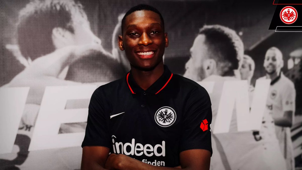 PhOuggourni's tweet photo. [THREAD] #FCNantes 🔰

Randal Kolo Muani vient de disputer son dernier match à la Beaujoire et va rejoindre son nouveau club, l’Eintracht Francfort. Retour sur son histoire au FCN, de son arrivée à l’hiver 2015 à son départ. https://t.co/jUGcMseBl4