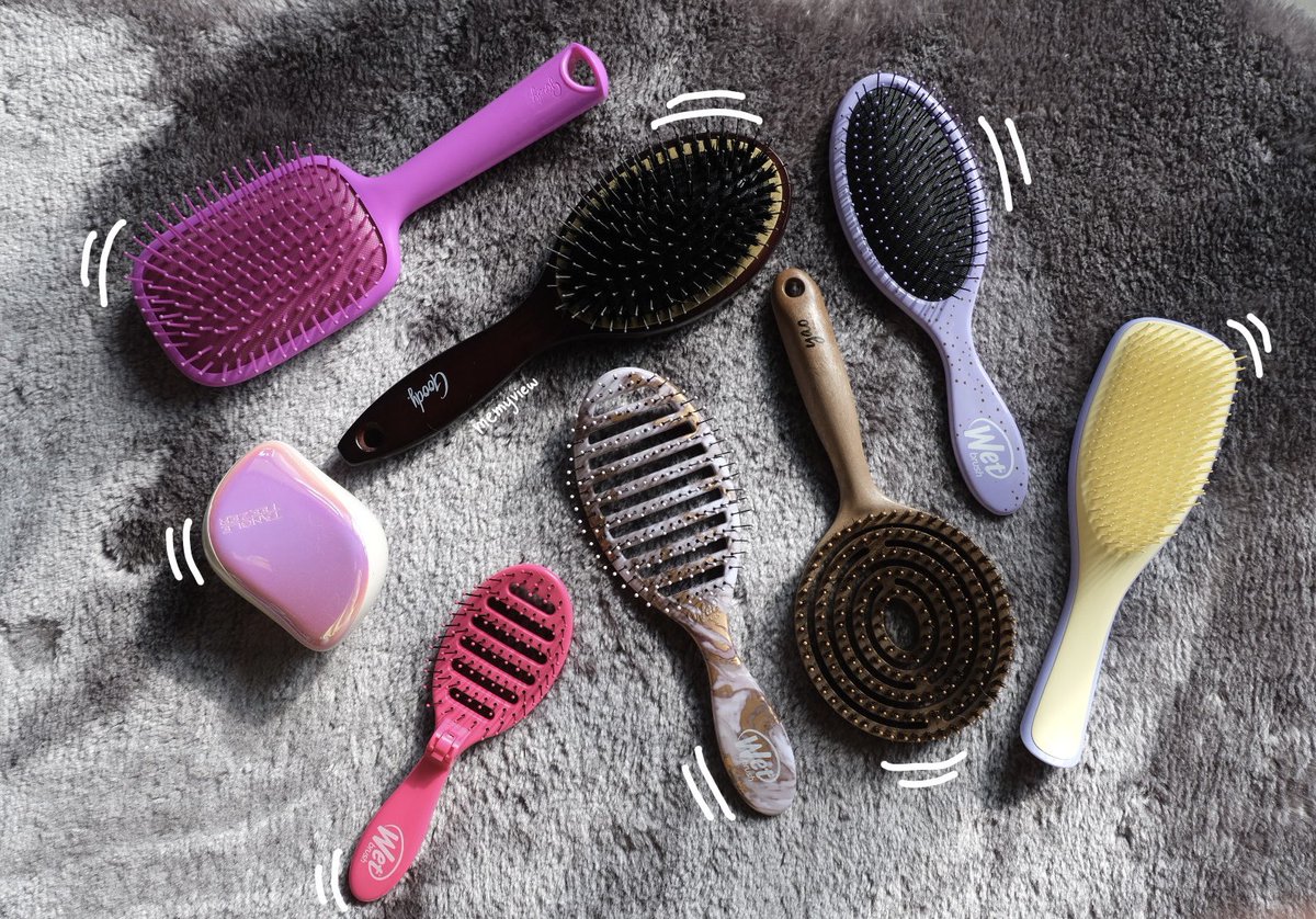 memyview's tweet photo. เธรดรวมรีวิวหวี (Hair Brush)

สภาพผมทั่วไปของเรา ผมเส้นเล็ก พันกันง่าย ขาดง่าย ผมมันไว มีรังแคบ้างประปราย

เป็นหวีที่เราซื้อมาเองทั้งหมด รีวิวจากการใช้จริง การให้คะแนนเป็นความชอบส่วนบุคคลน้าา

⬇️⬇️ https://t.co/aiArNSjXUD